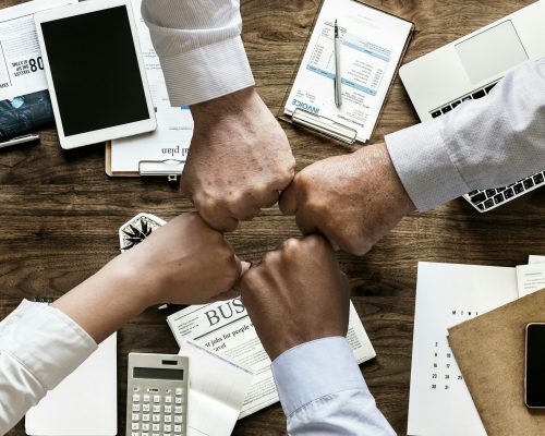 teamwork-3213924_1920